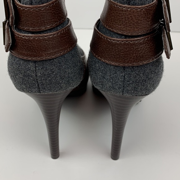 Elle ankle heeled boots - Picture 7 of 12